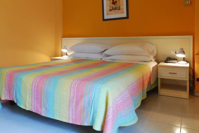 Hotel Michelangelo Teramo Ngoại thất bức ảnh