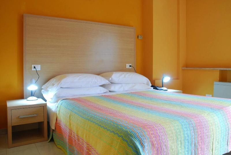 Hotel Michelangelo Teramo Ngoại thất bức ảnh