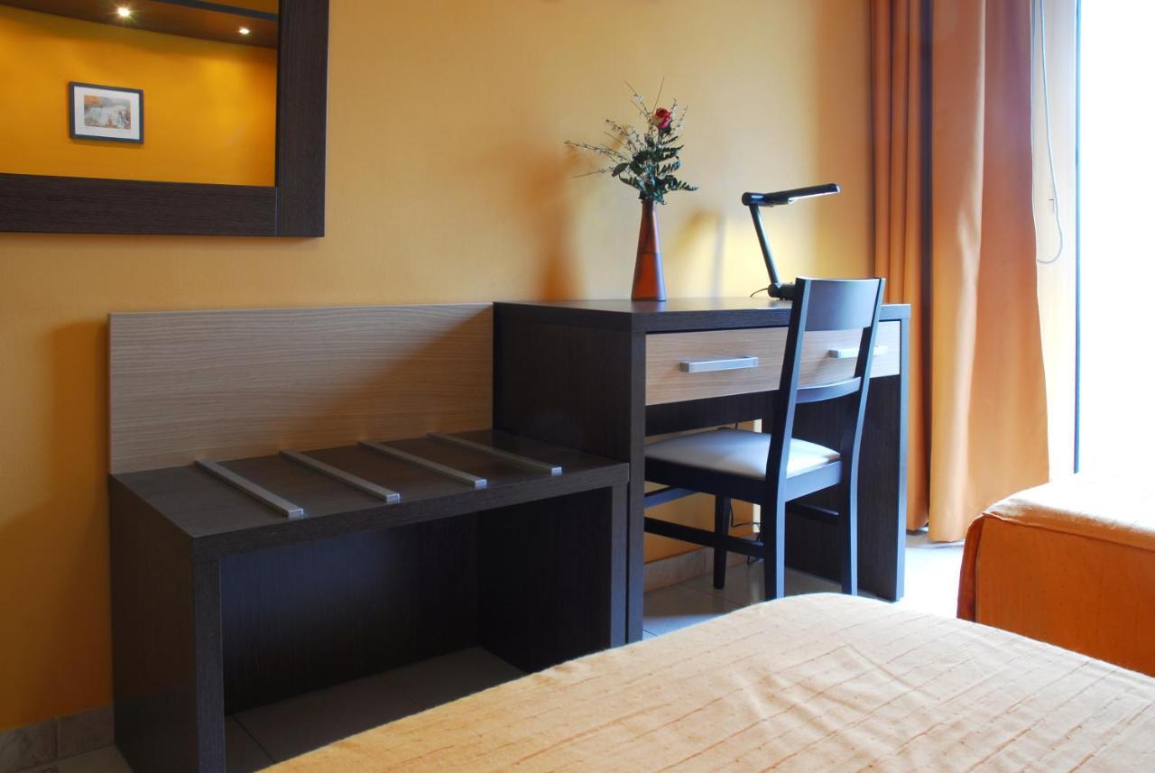 Hotel Michelangelo Teramo Ngoại thất bức ảnh