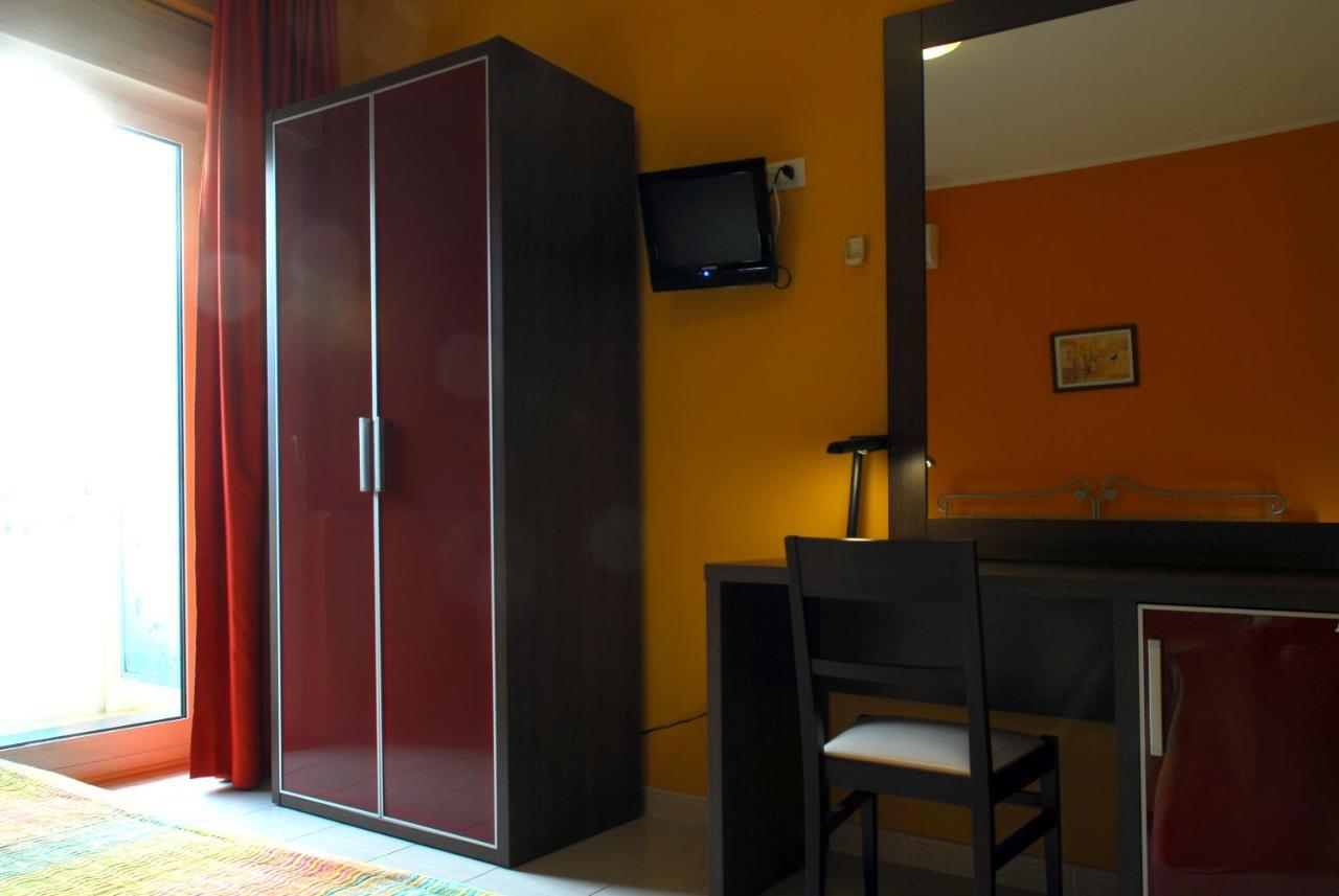 Hotel Michelangelo Teramo Ngoại thất bức ảnh