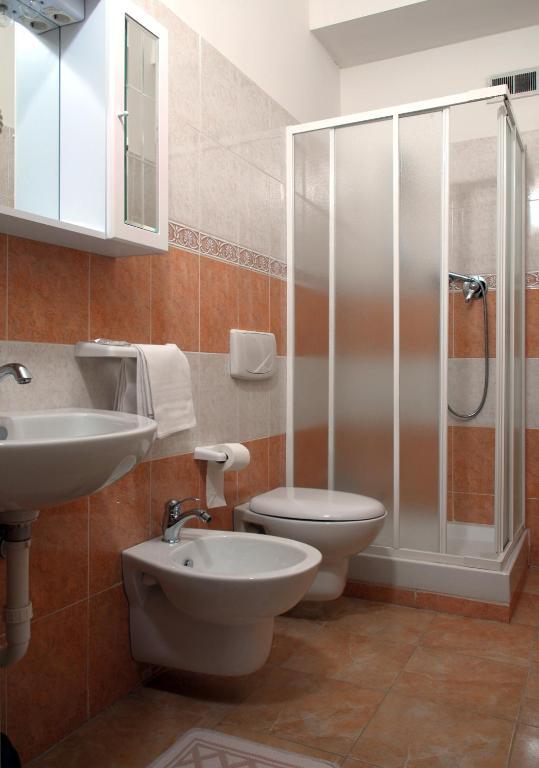Hotel Michelangelo Teramo Phòng bức ảnh