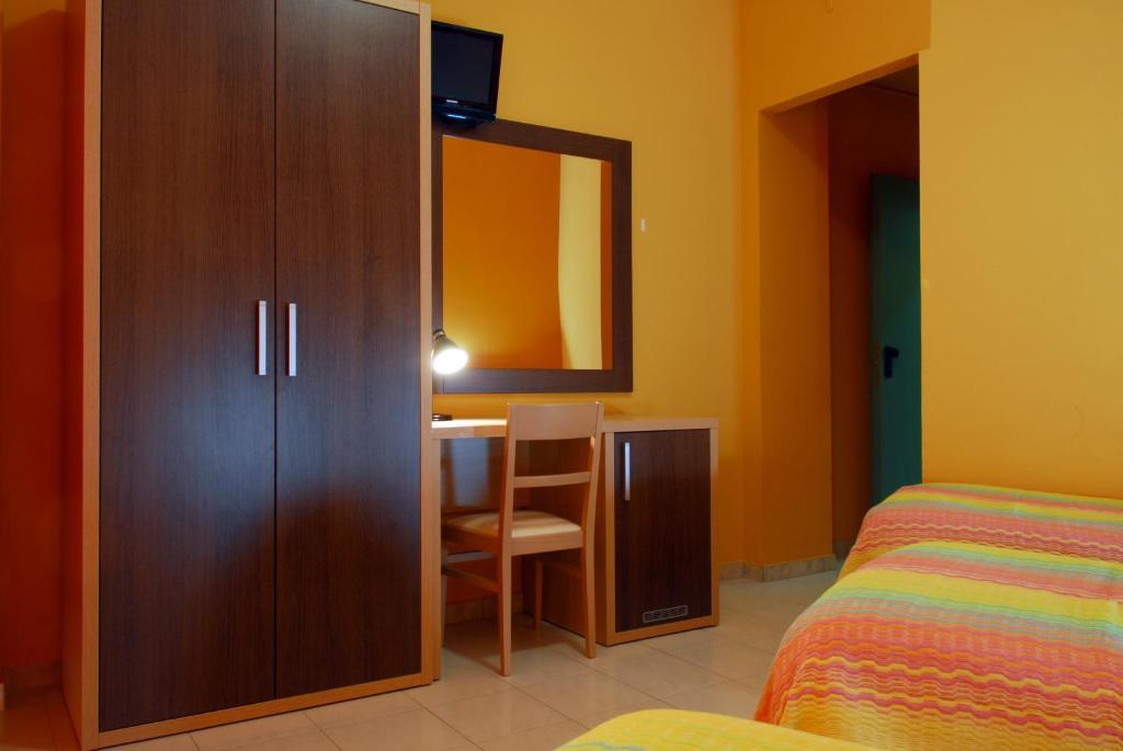 Hotel Michelangelo Teramo Phòng bức ảnh